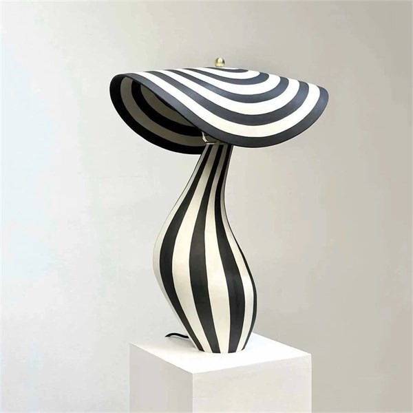 Дизайнерский настольный светильник-скульптура Zebra Wave 10256 - Onlainsale HOME