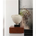 Дизайнерская ваза-амфора на мраморном подиуме Antique Spiral 10207 - Onlainsale HOME